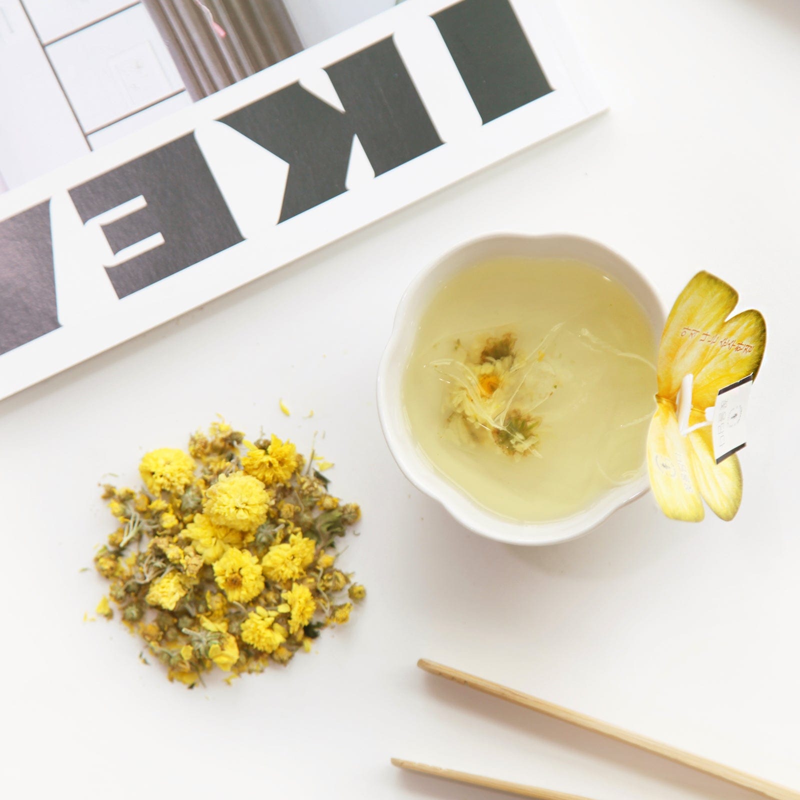 KKOKDAM Gift Set 3 Butterfly flower Tea bag(Yellow Box)&Teapot Gift Set